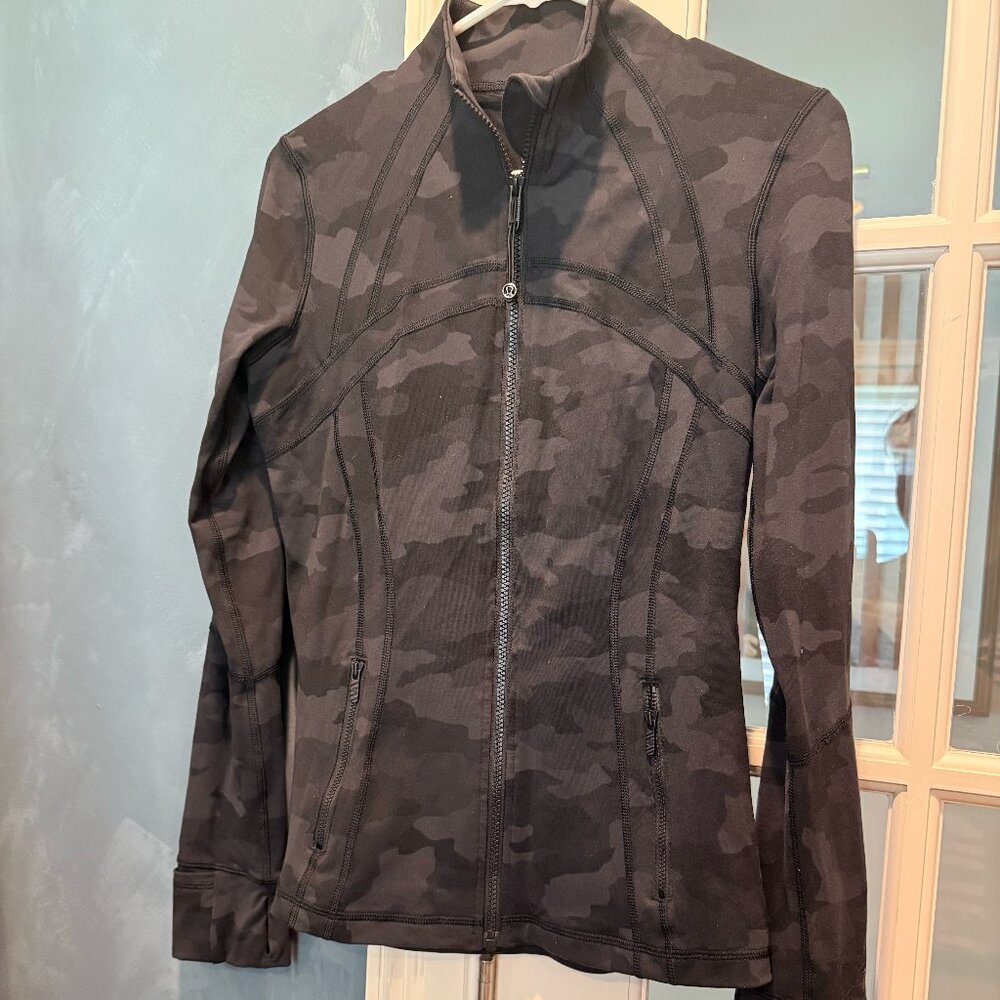 NWOT Lululemon Define Jacket - Incognito Camo Multi Grey | SIZE: 8